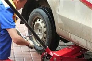 荣县附近拖车24小时服务热线电话