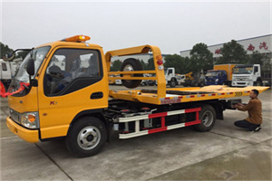 荣县哪里有拖车服务